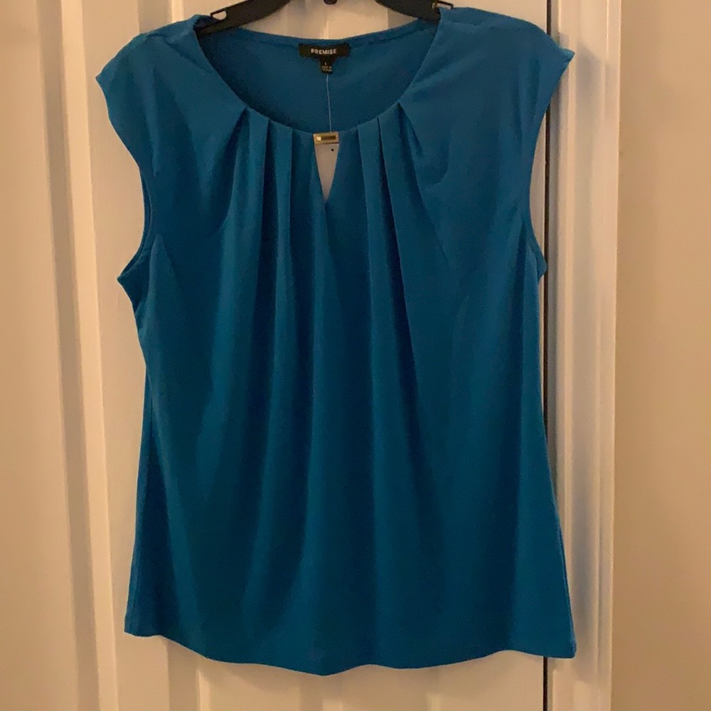 Woman’s blouse